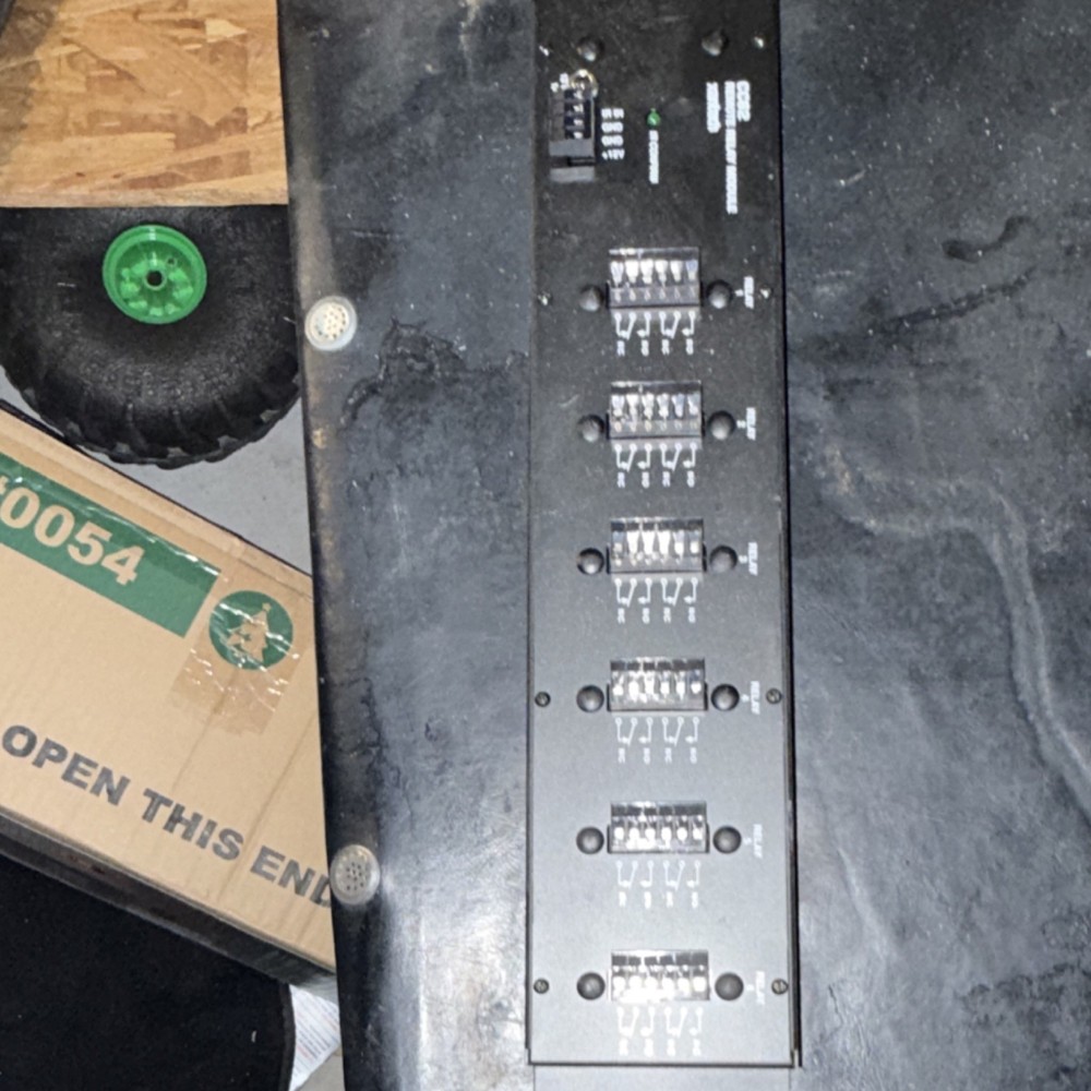 Xantech CC62 Remote Relay Module 12VDC IR Confirm Control Equipment Panel