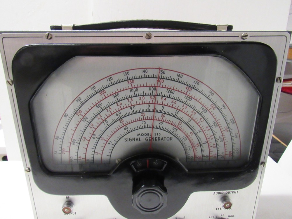 Eico Signal Generator Model 315 Serial # 33021 No Cables