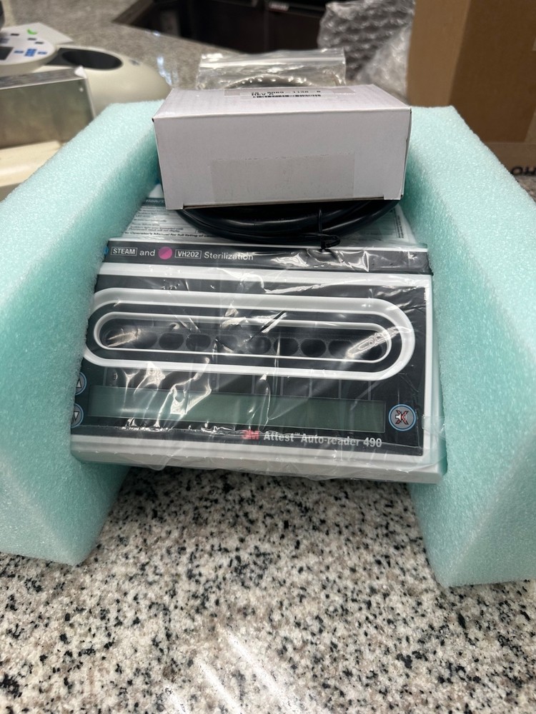 SALE 3M Attest Auto-Reader 490M