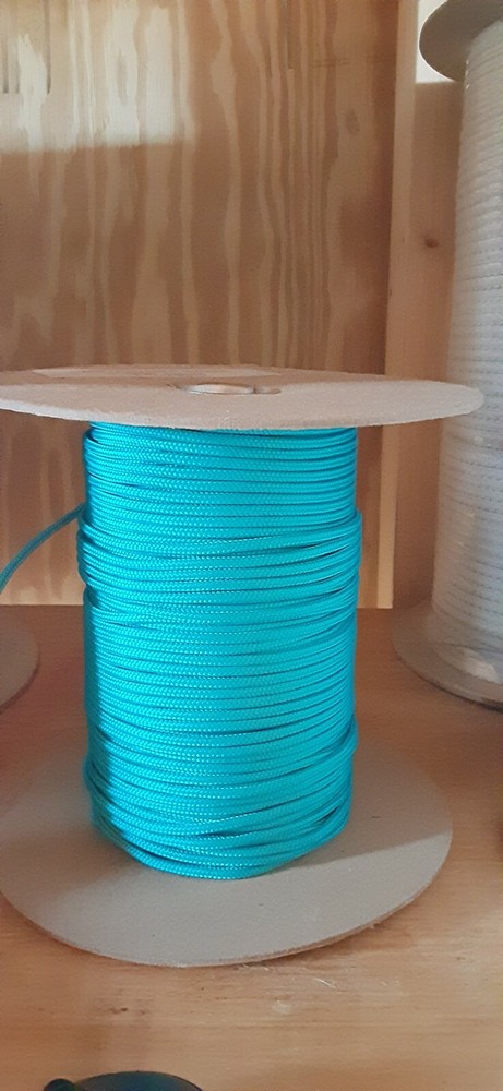 1/8" x 800 ft. Smooth Braid MFP Accessory Rope Spool. Teal