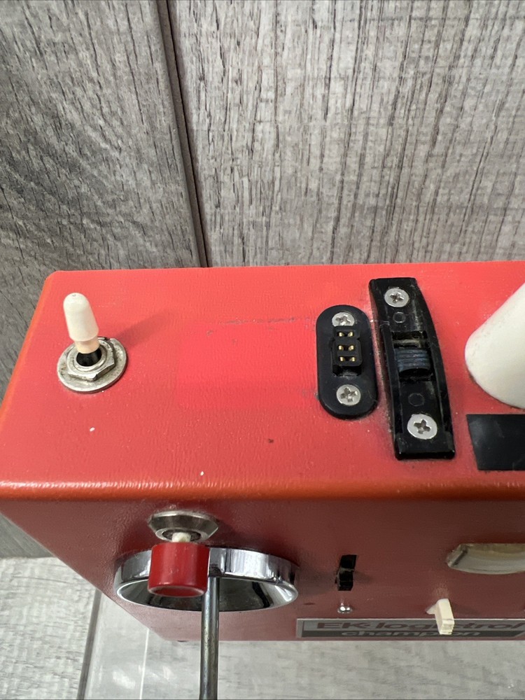 EK-Logictrol Champion 5 Channel Transmitter Untested (Read)