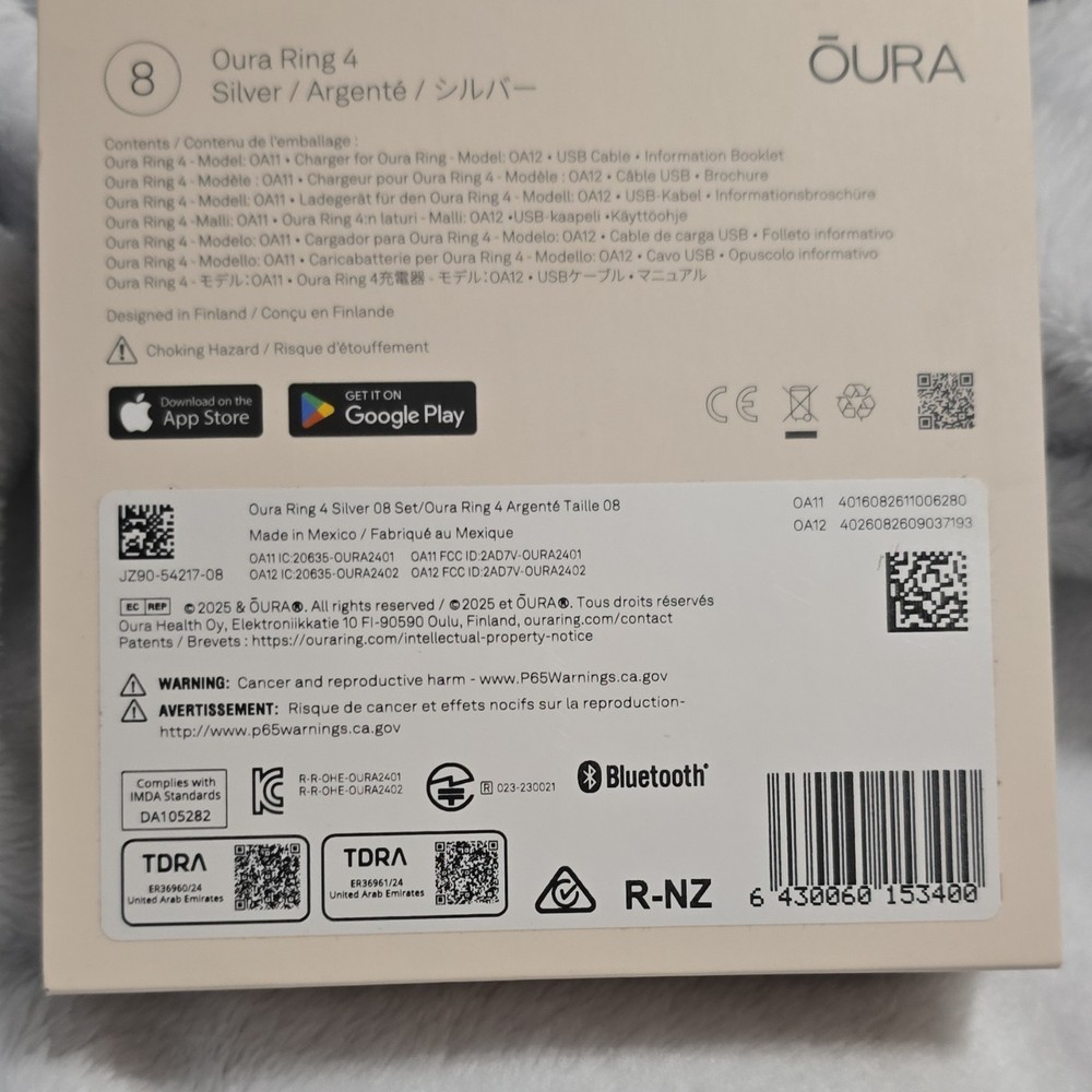 Oura Ring 4 Silver Size 8 Activity Tracker Bluetooth for Android iOS