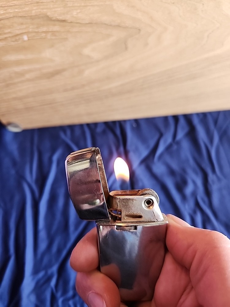 ronson varaflame windlite, Works