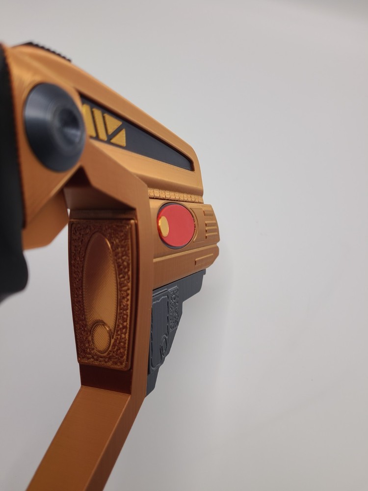 Bajoran Phaser Replica with Display Stand & Holster
