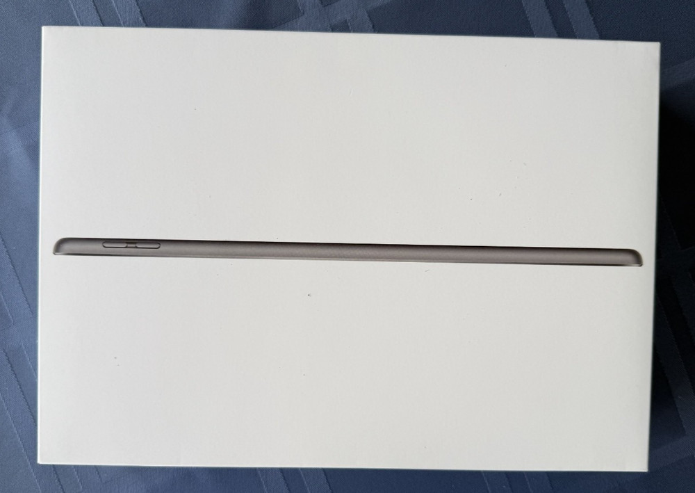 Lot of 4 Empty Apple iPad Boxes