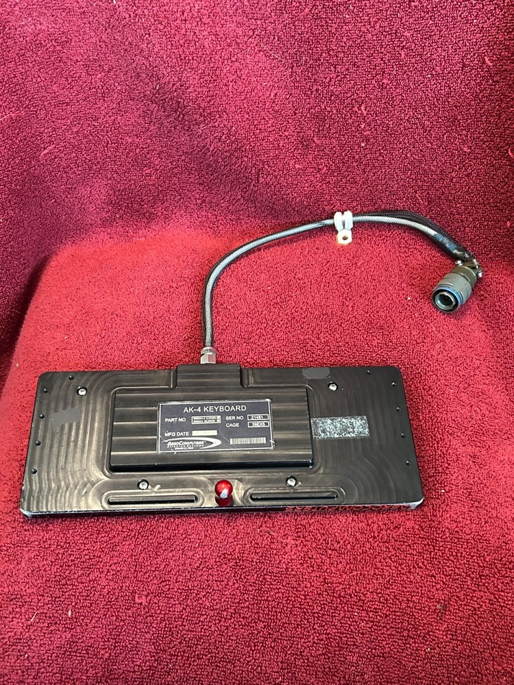 AEROCOMPUTERS AK-4 KEYBOARD P/N 100524A