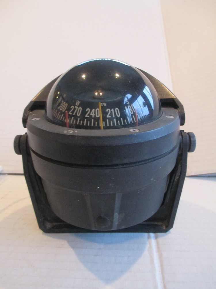 Ritchie B-81 Marine Boat Compass with Mounting Bracket C19