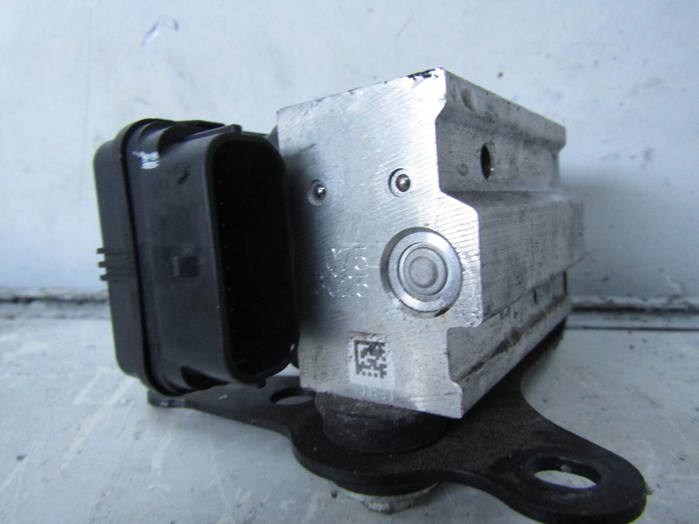 Kawasaki versys 300x 2018 ABS PUMP MODULE