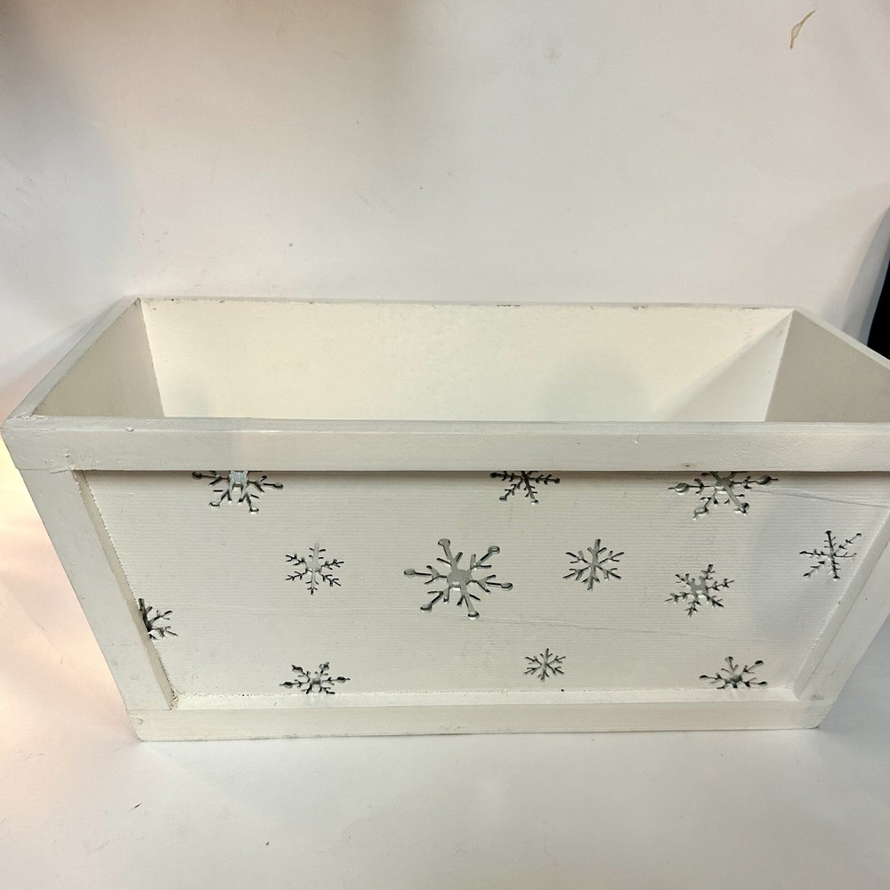 Snowflake White Planter/Gift Basket/ Home Decor- Multiple available