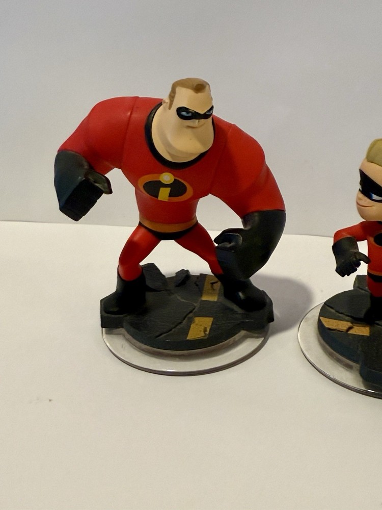 Disney Infinity MR. INCREDIBLE & Dash Character Figure Game Figures