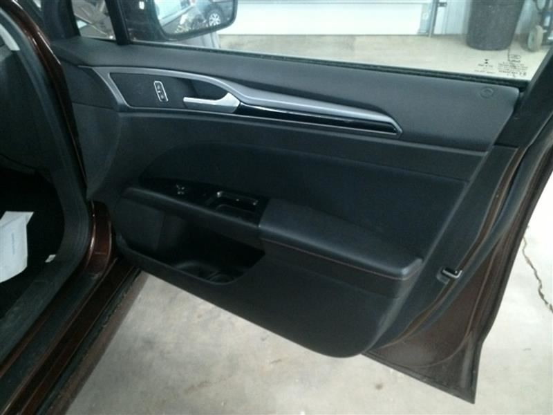 FUSION 2015 High Mounted Stop Light 104669320