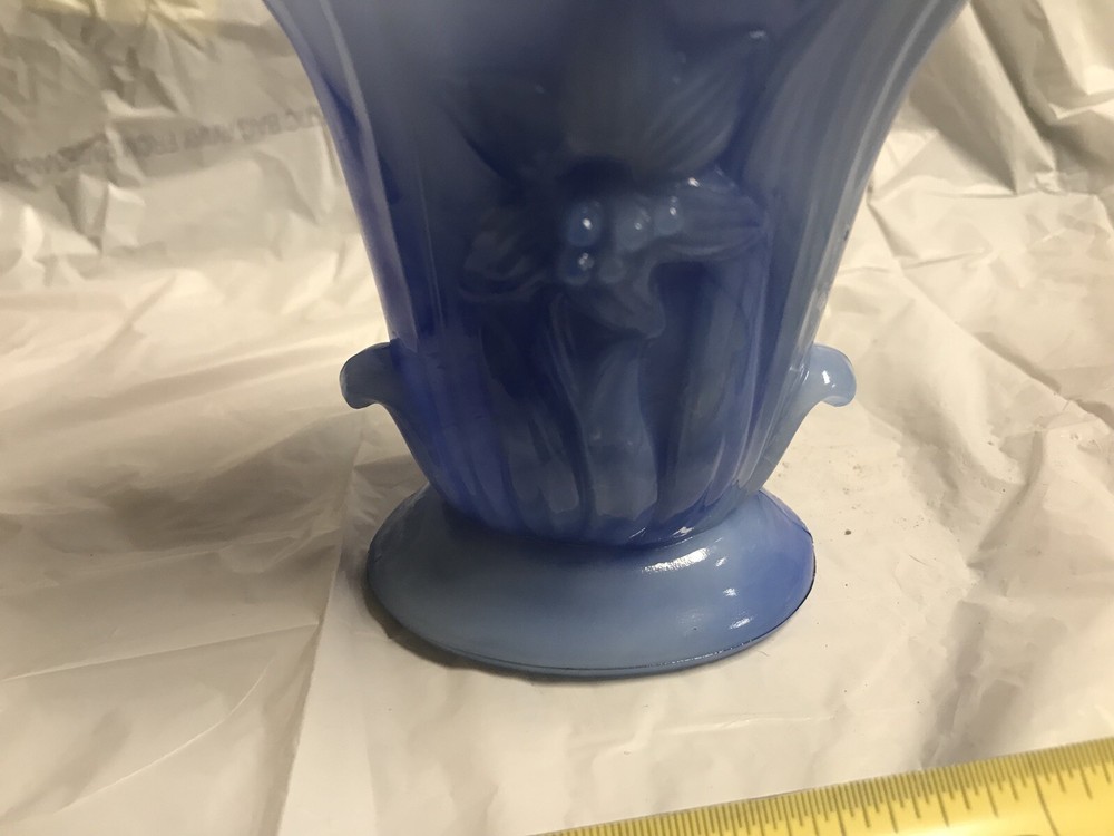 Vintage Akro Aggregate Vase