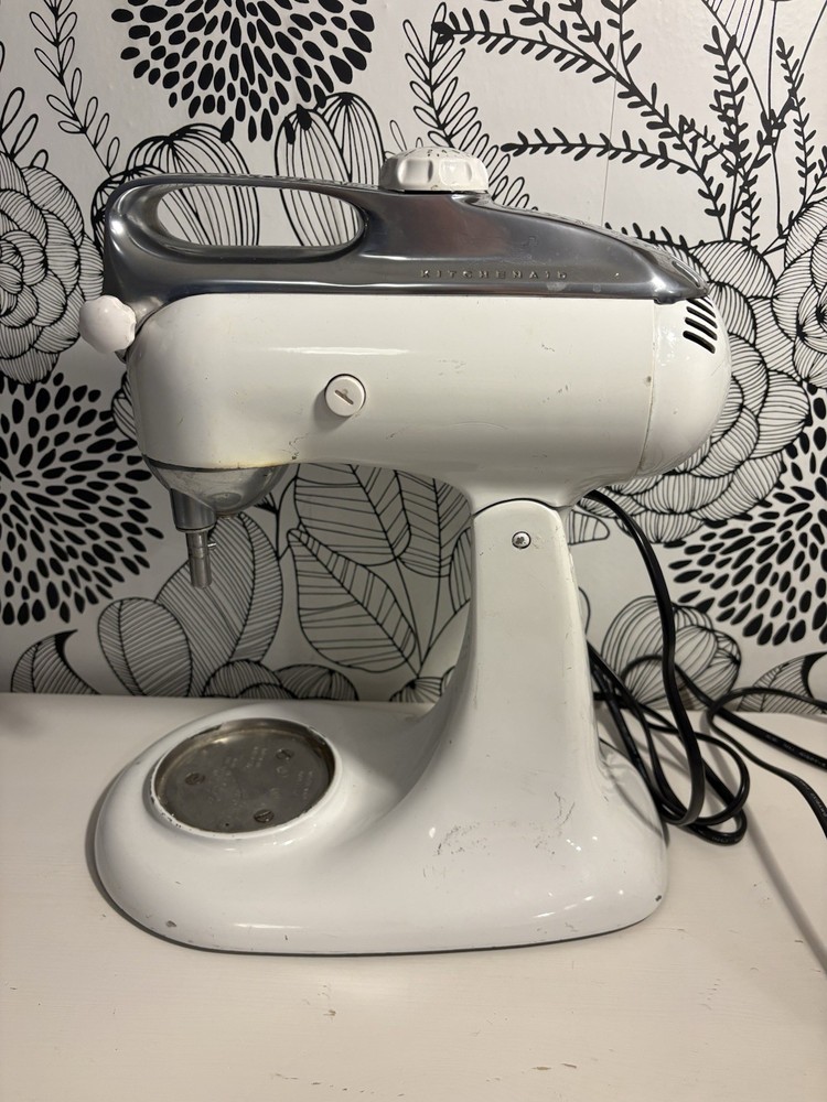 Vintage Kitchenaid Mixer Model 4C