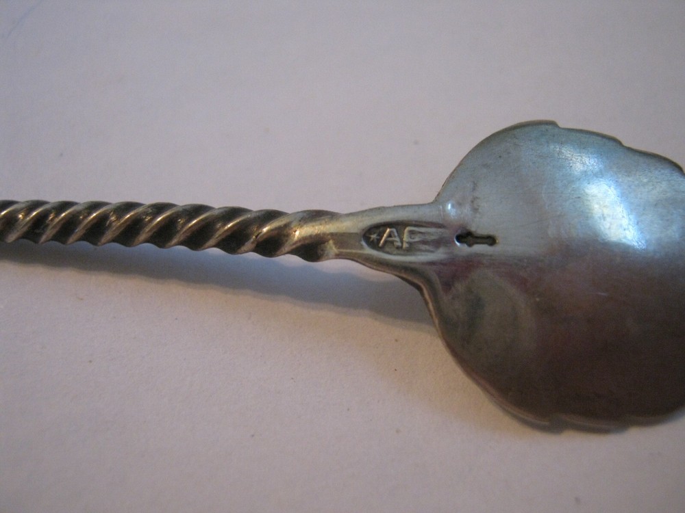 Dutch 833 Silver Twisted Stem Leaf Handle 4 1/4" Spoon, Sword & *AP* Assay Marks