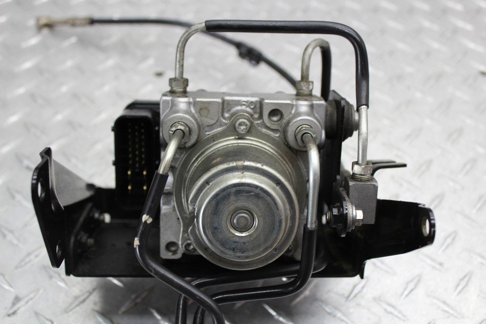 2013 TRIUMPH THUNDERBIRD COMPLETE ABS ABS PUMP UNIT MODULE