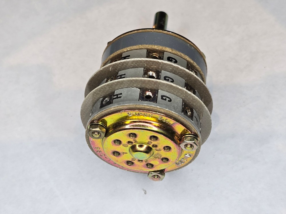 Electroswitch 33303A with all hardware