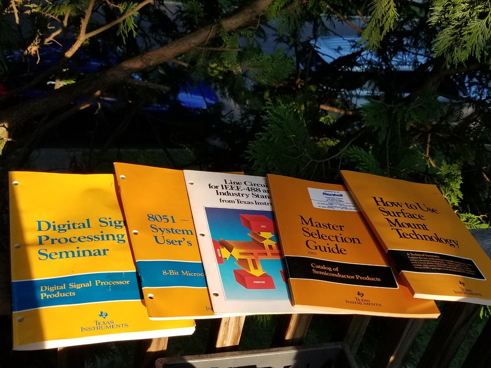 5 VINTAGE TEXAS INSTRUMENTS BOOKS DATA ELECTRONICS DIGITAL MANUALS