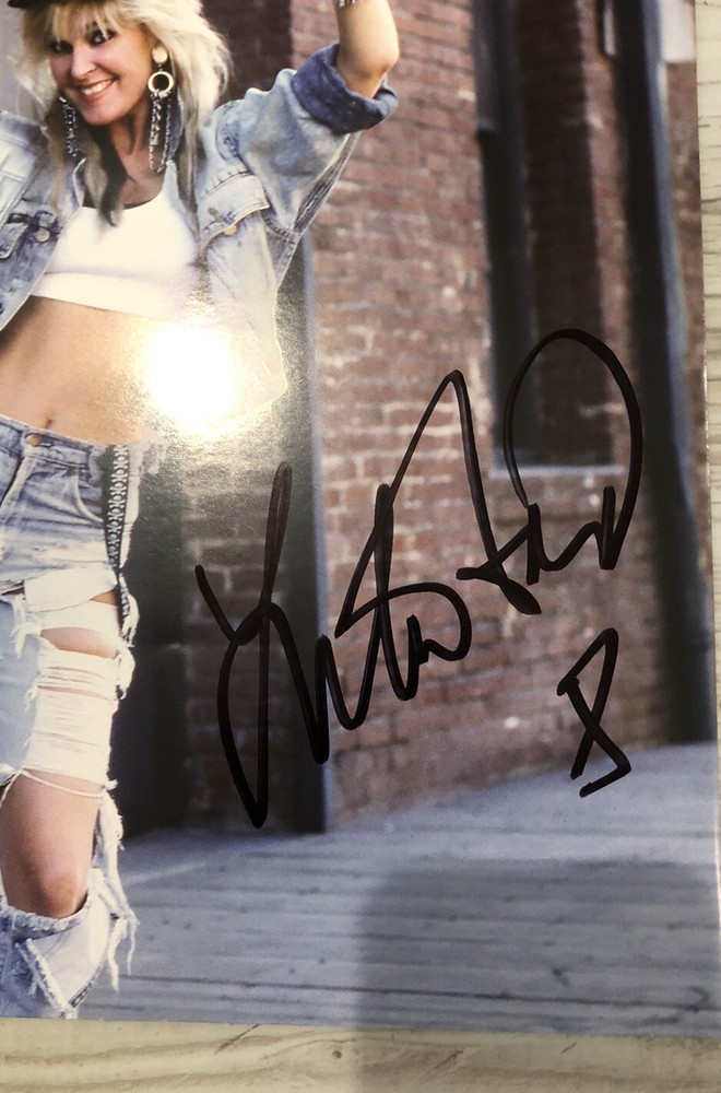 LITA FORD Signed "TIME CAPSULE" Autographed Record LP