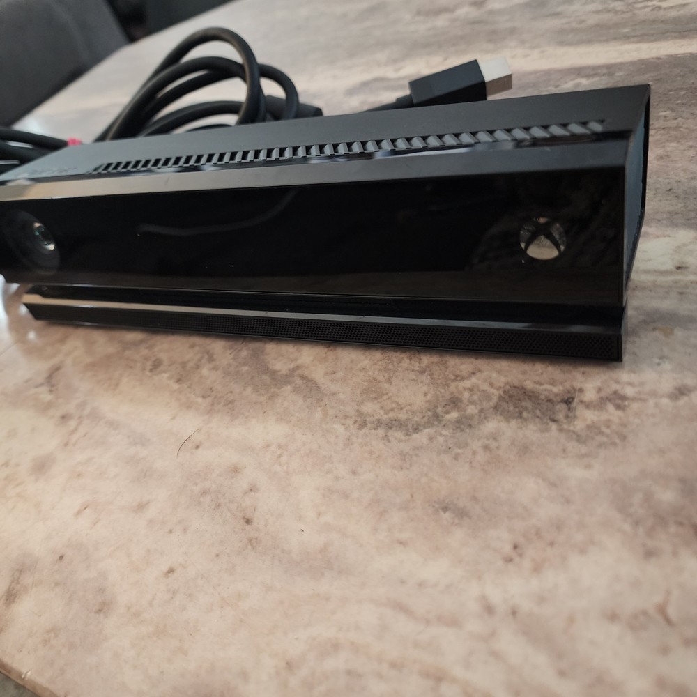 Microsoft Xbox One Kinect Camera Motion Sensor Bar Model 1520 Works Tested