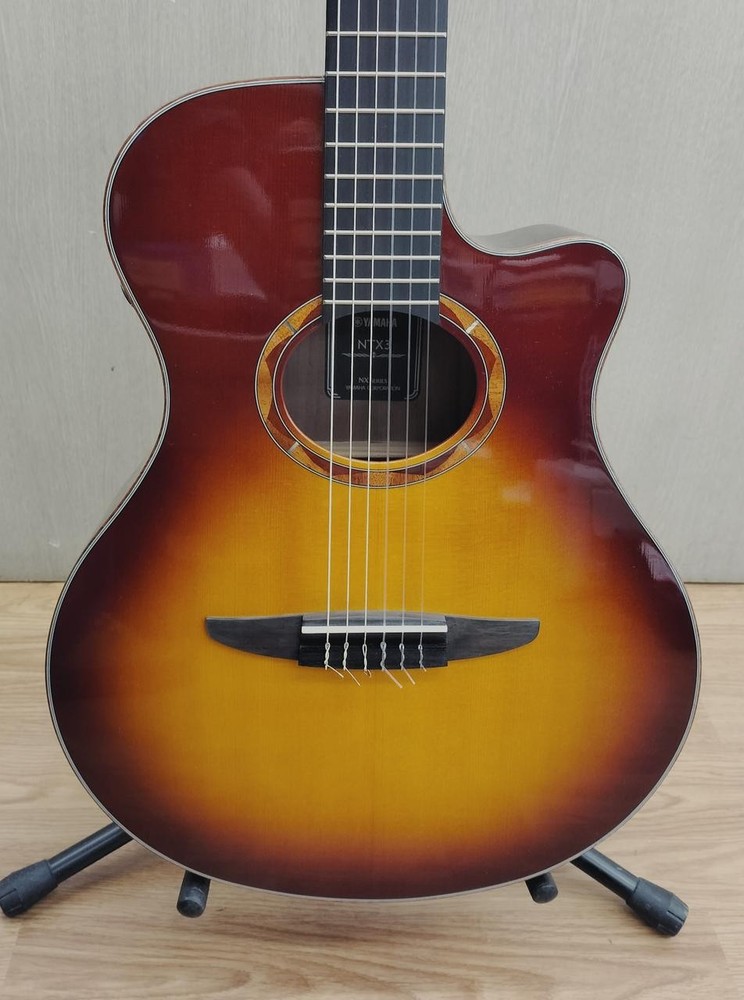 YAMAHA NTX3 Elegat