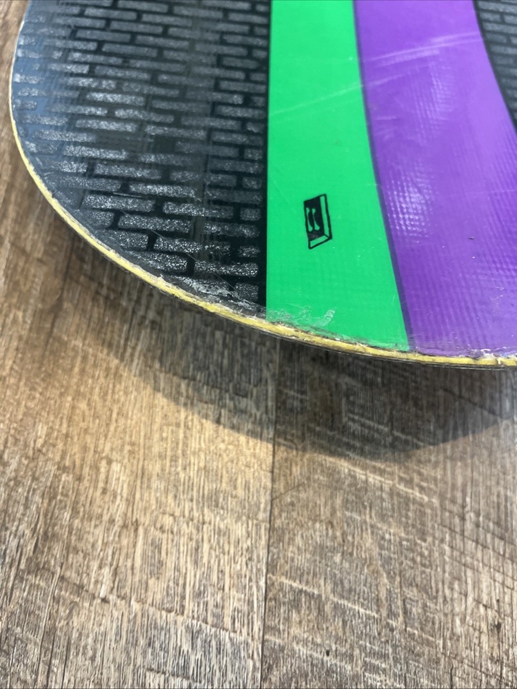Burton Hero Snowboard Multicolor 142 V Rocker EUC