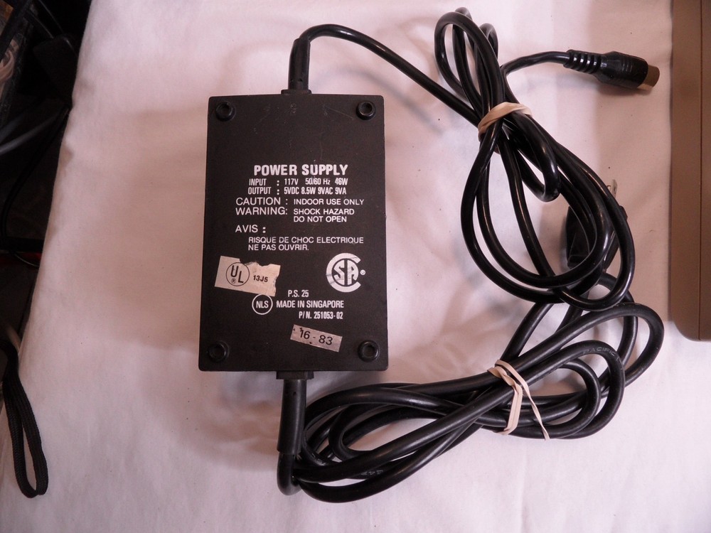 Commodore C64 Computer in Box Heat Sinks Power Supply Video cable- TESTED