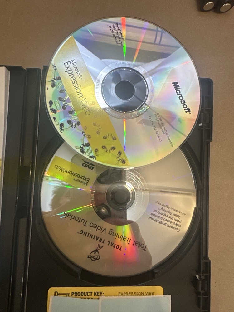 Microsoft Expression Web – Case & CD, 2007, English
