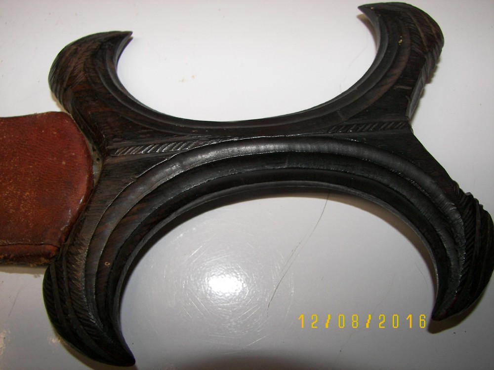 `Vintage Hand Crafted Dagger