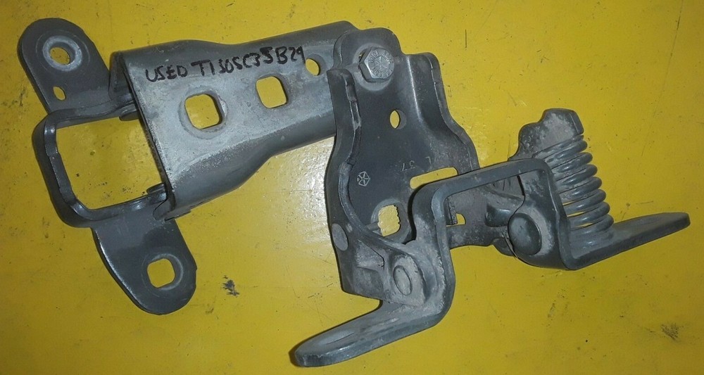 MOPAR LATCH ASSY VB042 / VL37