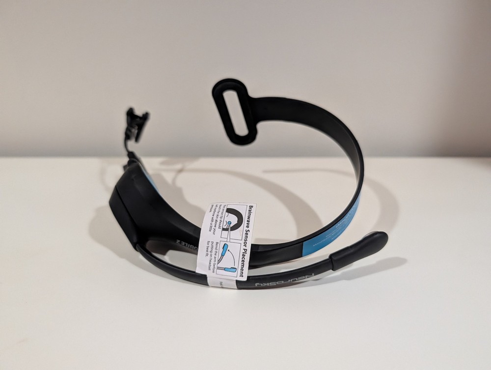 NeuroSky Mindwave Mobile Brainwave Starter Kit Tested