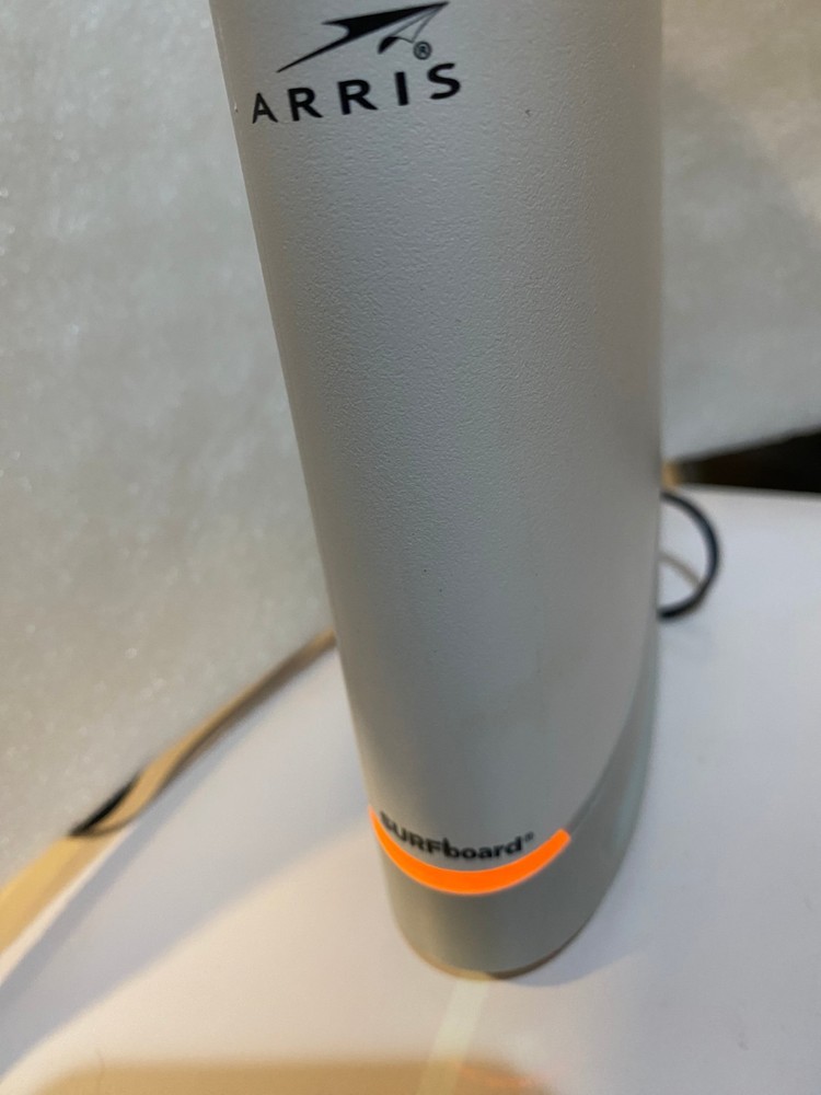 ARRIS S33-RB - Cable Modem DOCSIS 3.1 for Comcast Xfinity, Spectrum Refurbished
