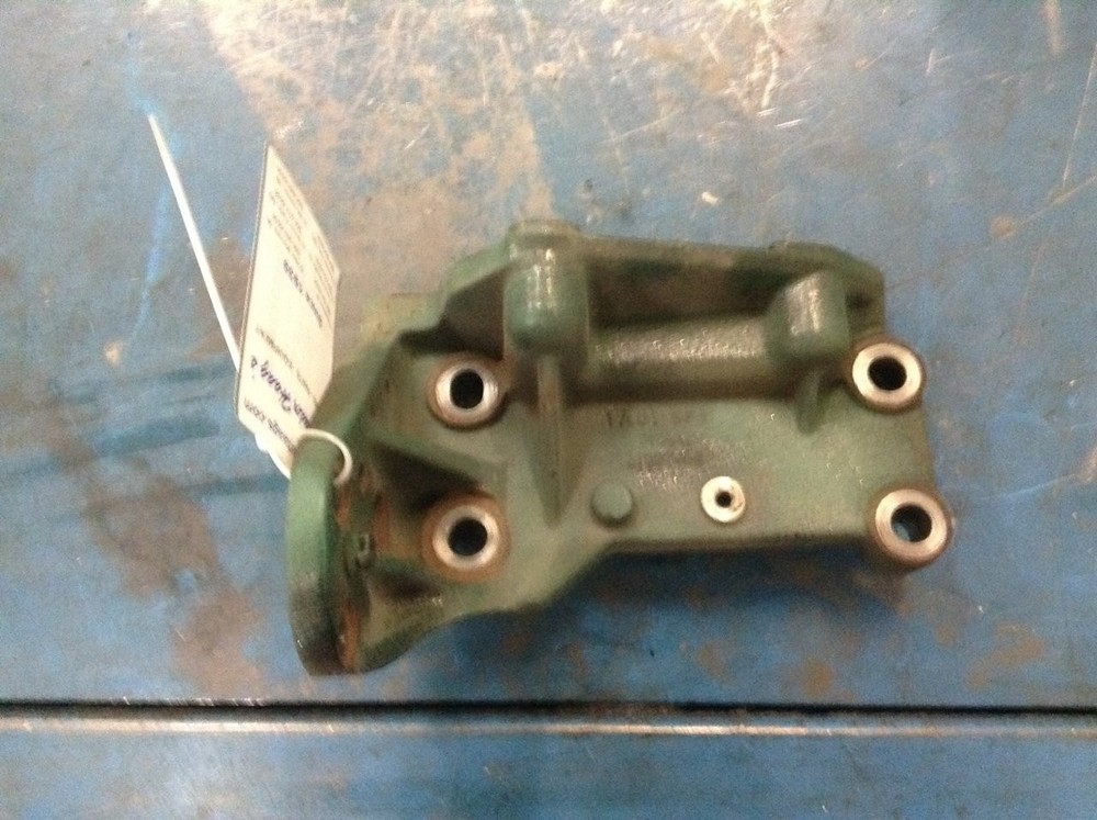 Engine Mount - Used | 21399468