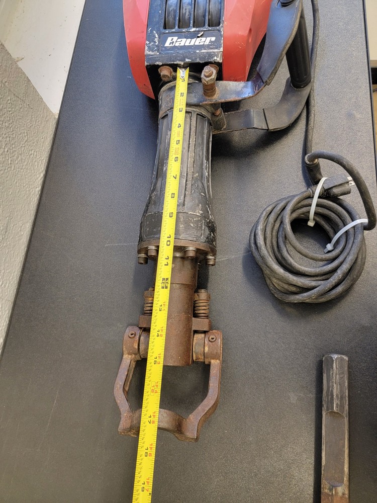 Bauer Hex Lower Wall Breaker Hammer w/ Case Pre-owned