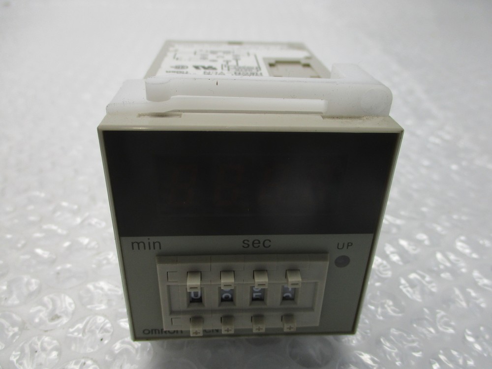 OMRON H5CN-YCN DIGITAL TIMER NSNP