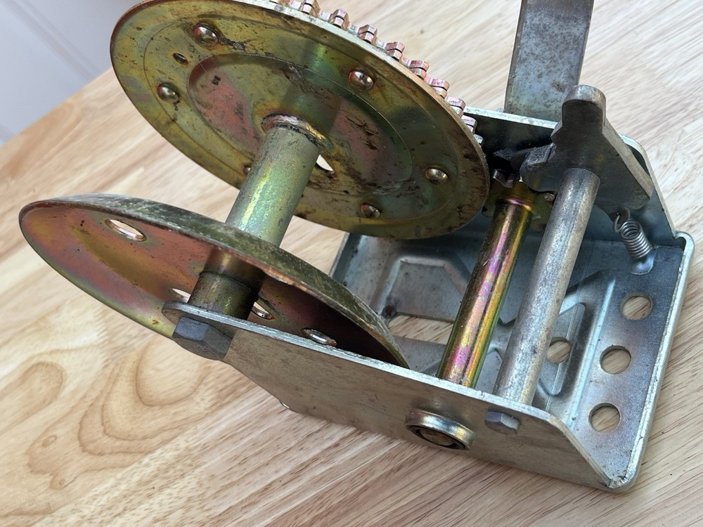 Hand Winch 1500 lb.