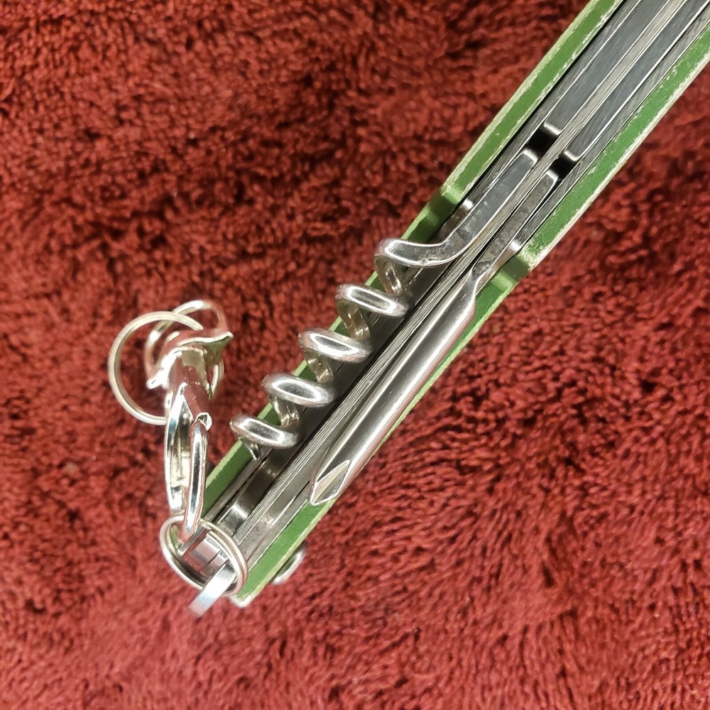 Cabelas Multi Tool Green