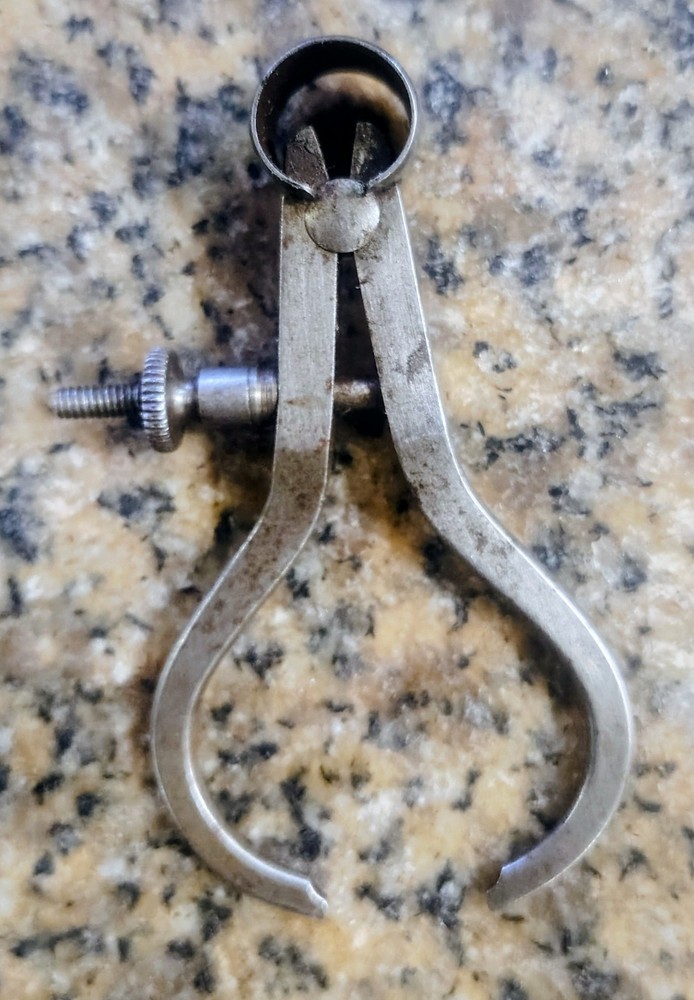 🗽 VINTAGE MINI 1-1/2" OD CALIPER