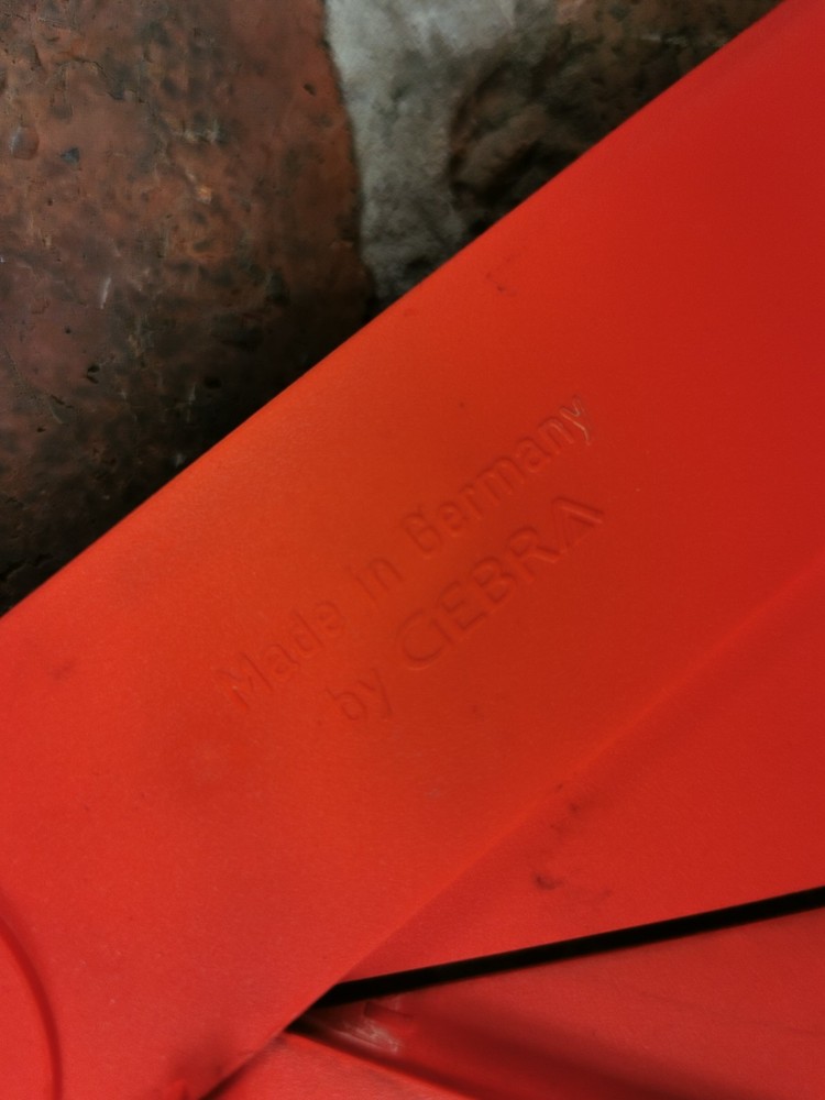 2005 MERCEDES BENZ E-CLASS WARNING TRIANGLE A2118900397