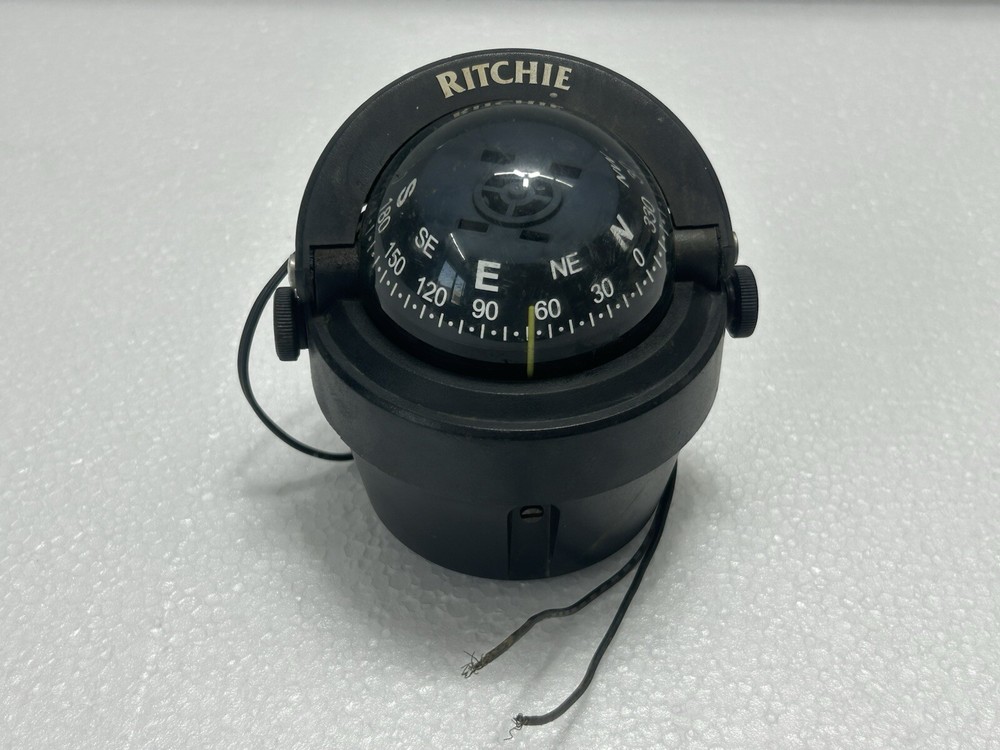 B-51 RITCHIE EXPLORER COMPASS BRACKET MOUNT