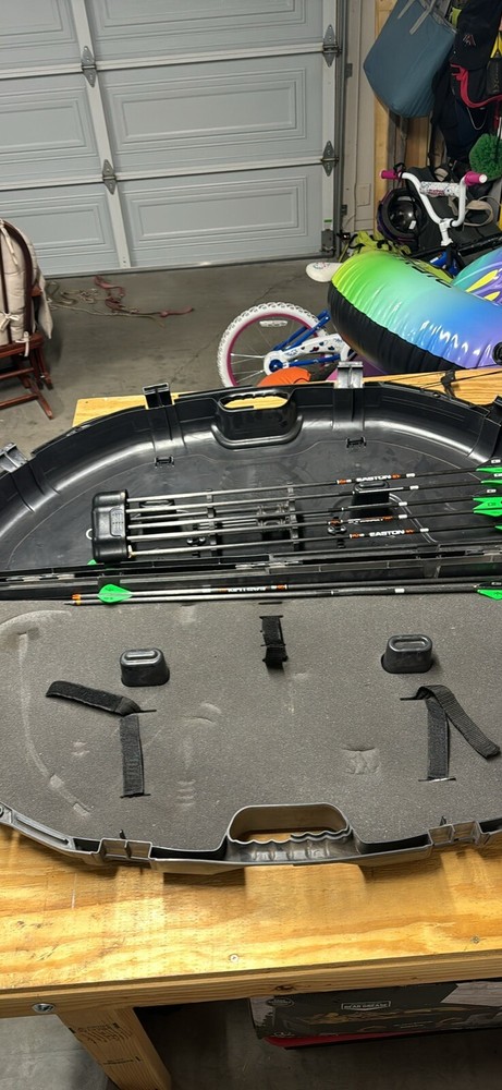 Cabelas BowTech Compound Bow