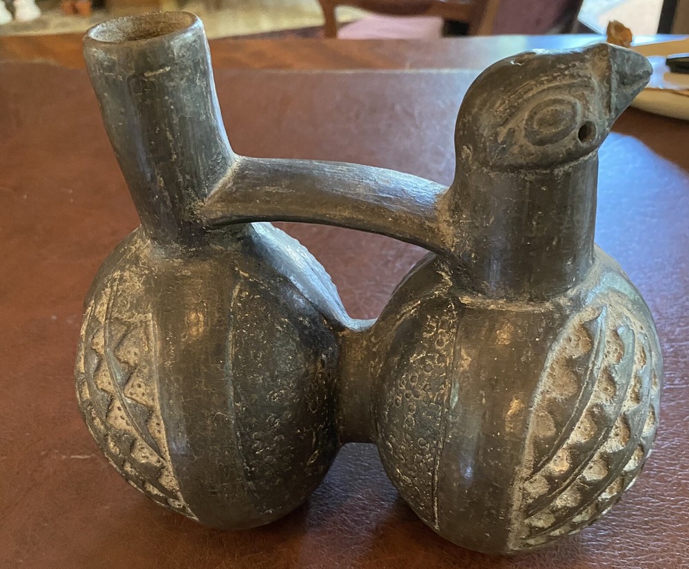 pre colombian chimu pottery wistle