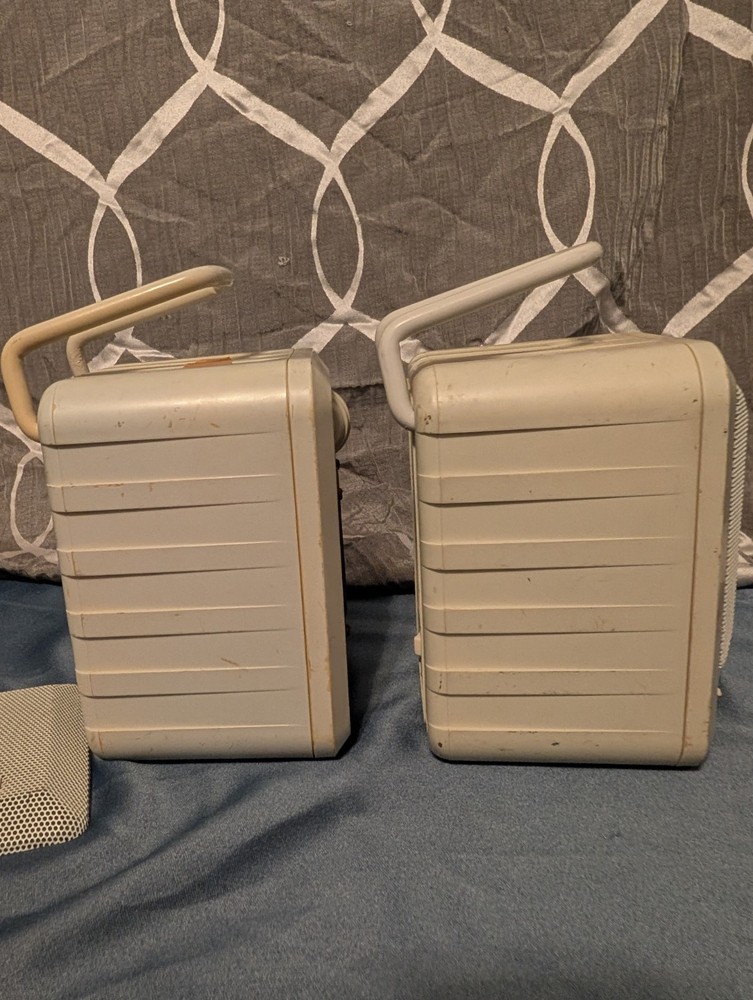Vintage 90s Legend" brand portable computer speaker UNTESTED