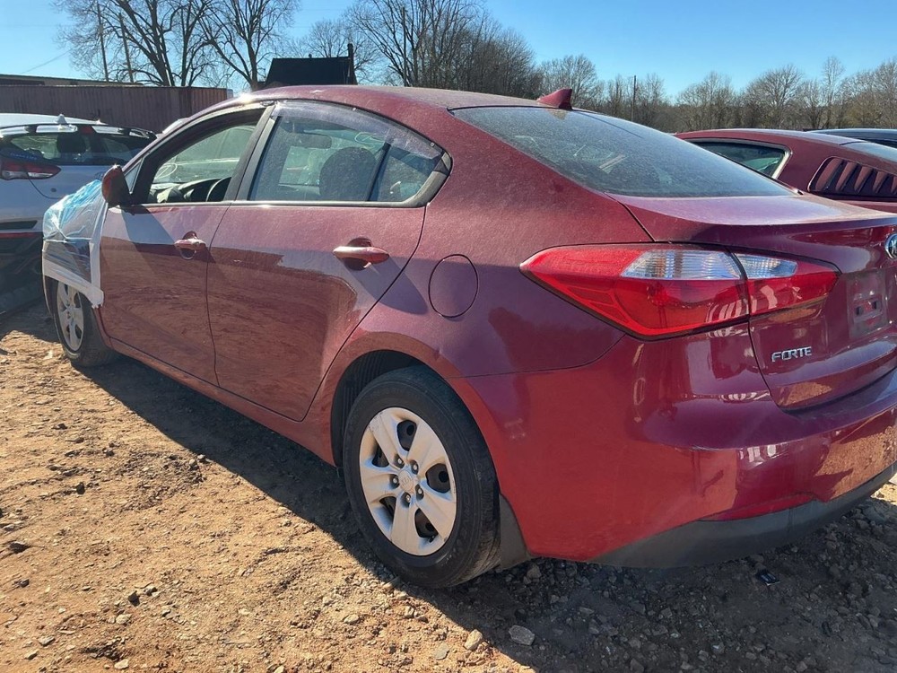 FORTE 2016 Glove Box 4913565