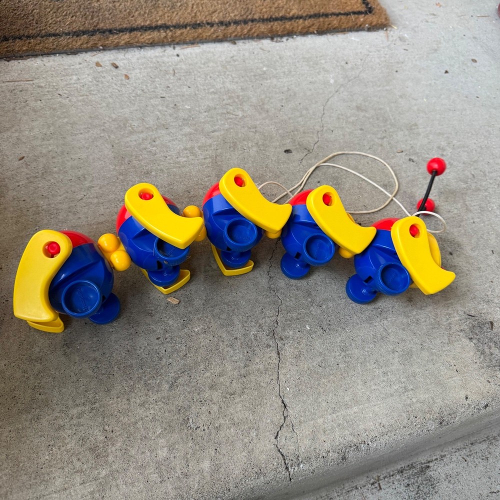Vtg Kiddicraft Clatterpillar Pull-along Wiggle Worm Pull Toy Segmented Toddler