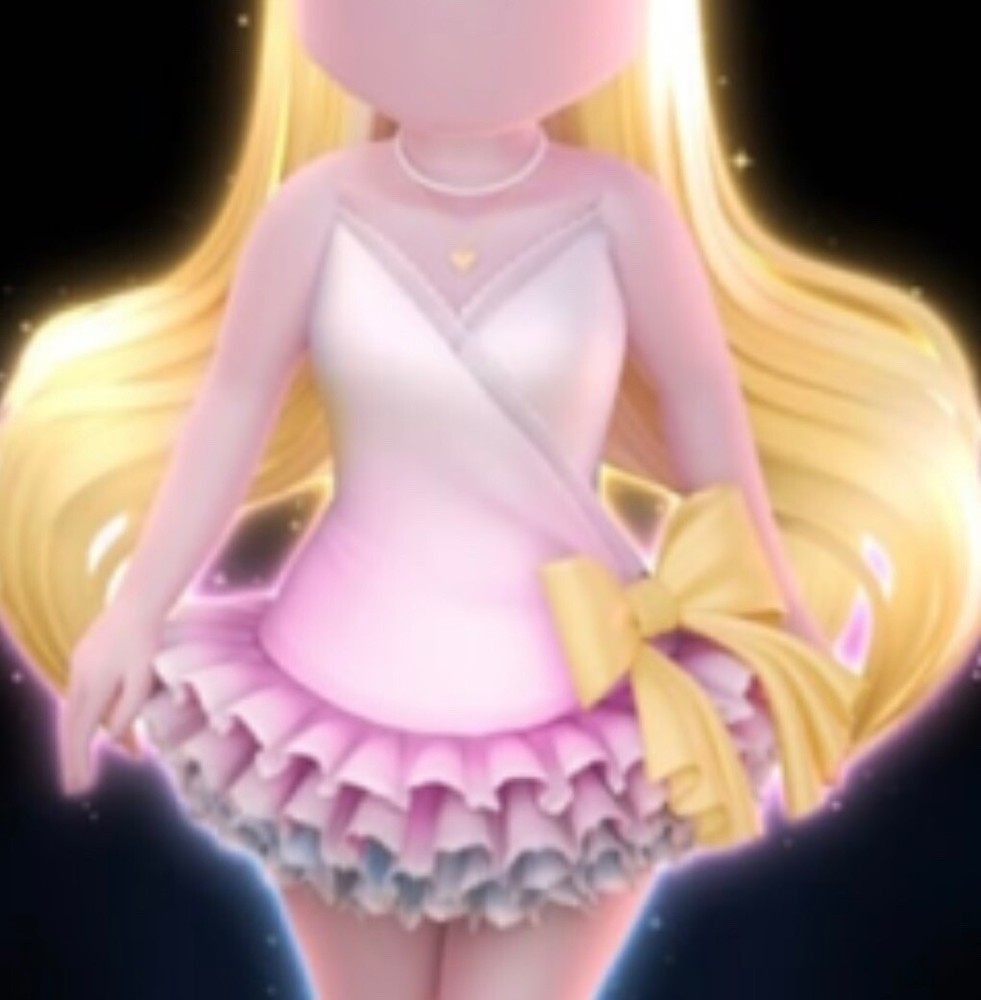 Royale High Full Sets + Set Items (CHECK DESCRIPTION!)