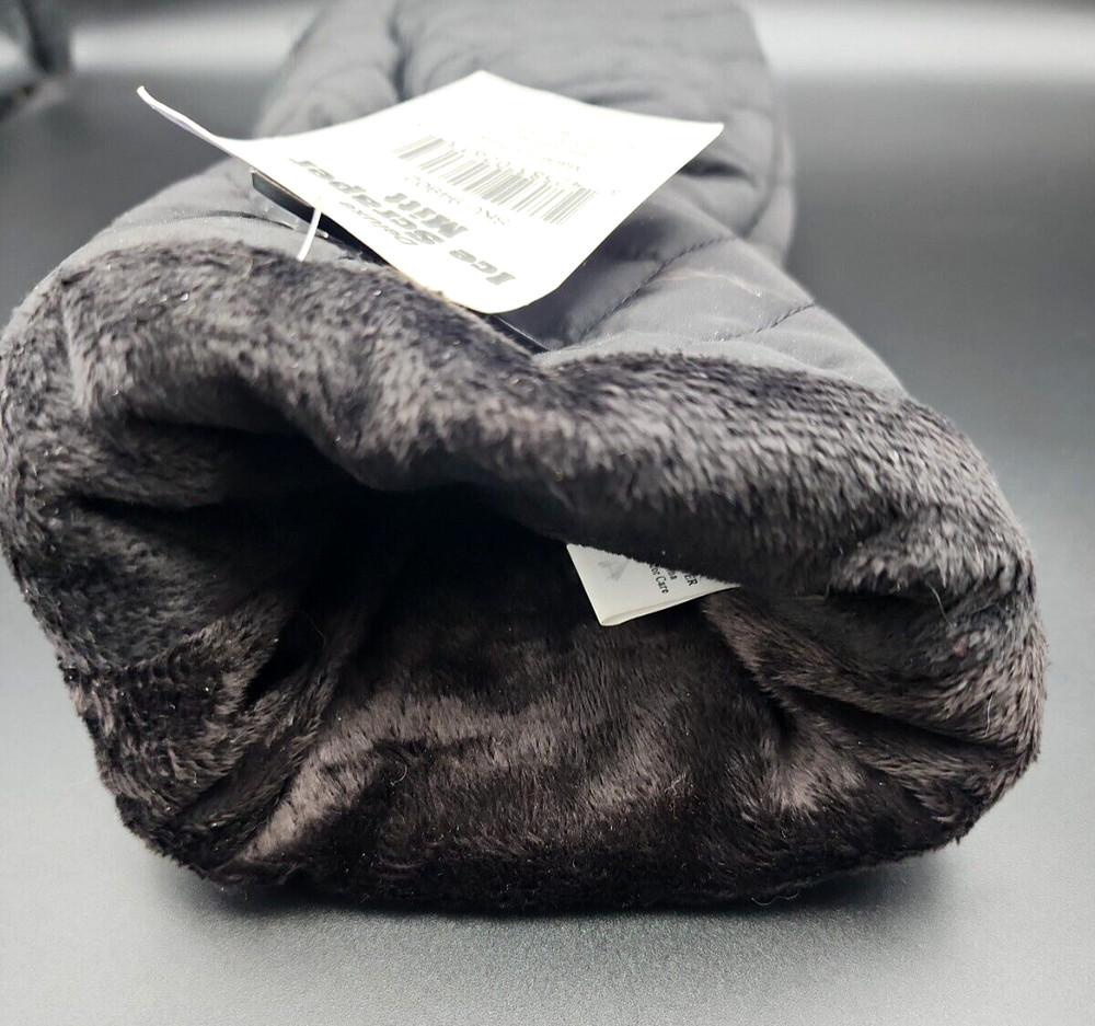 Delux Ice Scrapper Plush Insulated Mitt