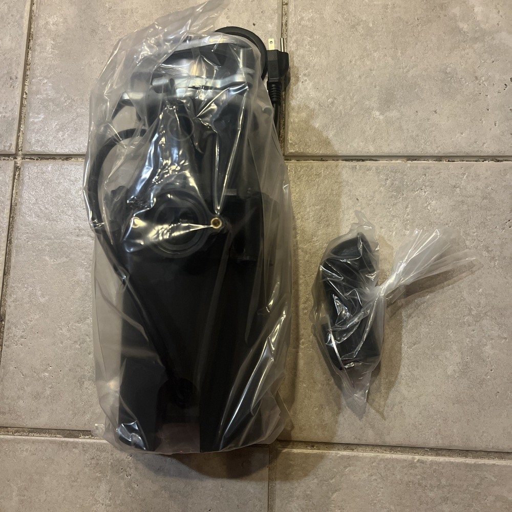 InSinkErator Essentials ES30 1/3 HP Motor-NEW/open Box To Inspect