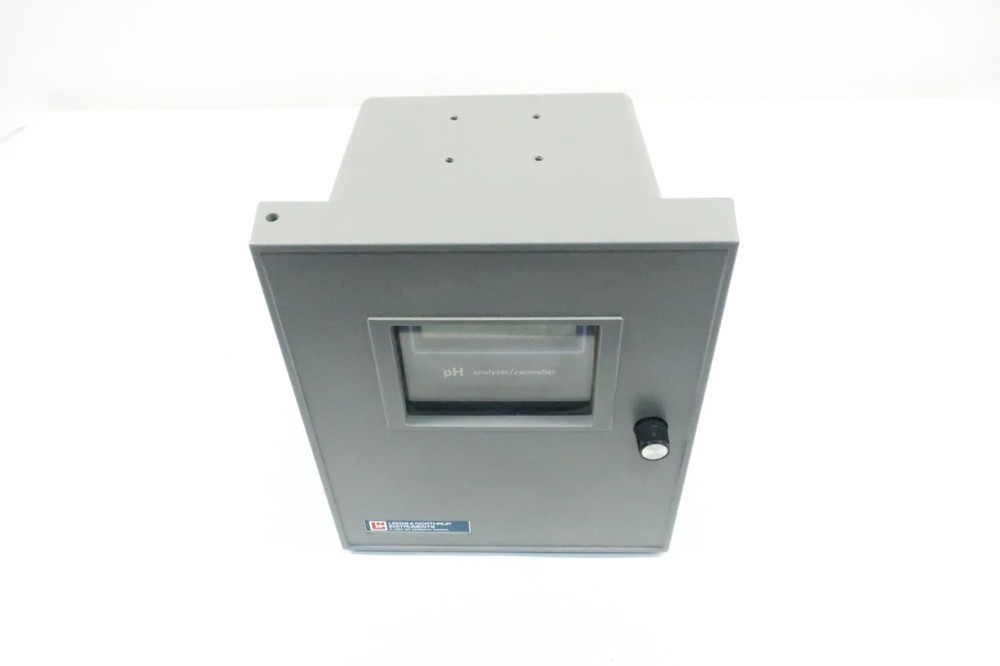 Leeds Northrup 7083-10 Ph Analyzer/controller 120/240v-ac D614599