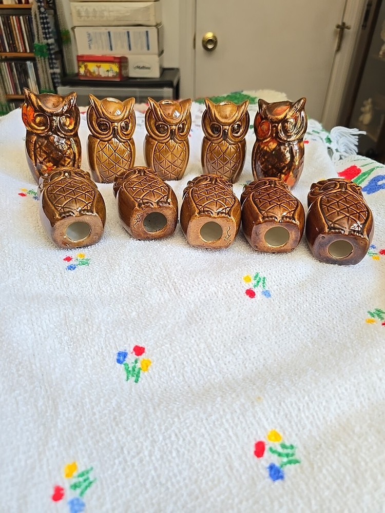 Vintage Ceramic Owl....Great for Macrame.