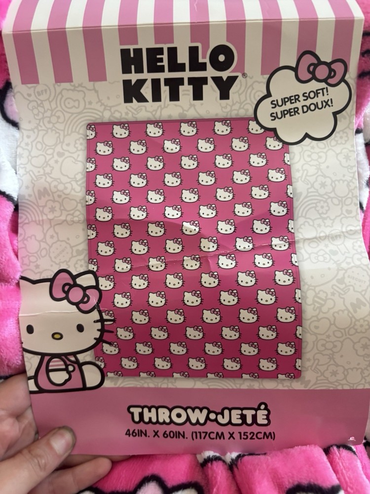 Hello Kitty Super Soft Throw Blanket 46x60in Pink Polyester Character Print